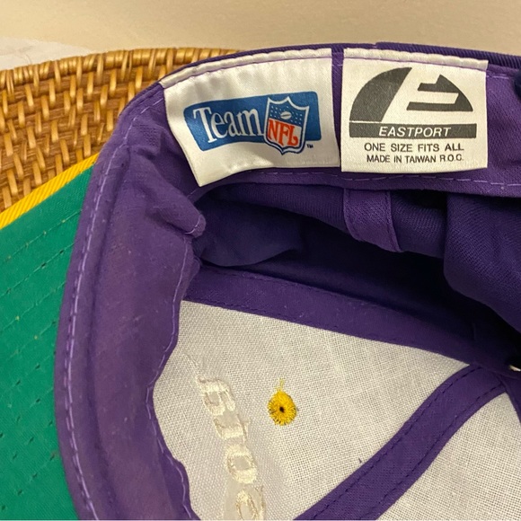 Vintage 90s Minnesota Vikings Team NFL Snapback - Picture 3 of 4